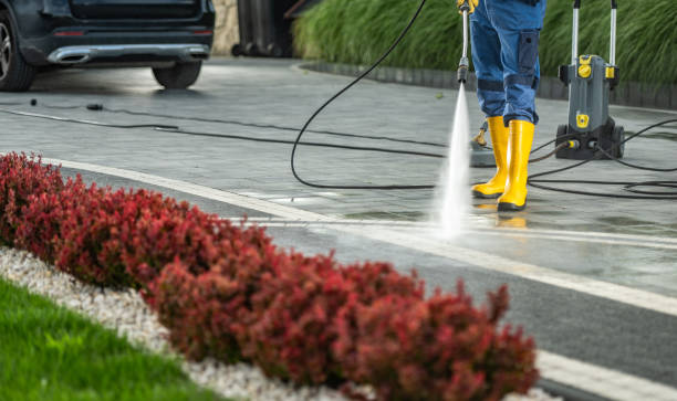 Why Choose Our Certified Pressure Washing Experts for Your Project Needs in Estancia, NM?